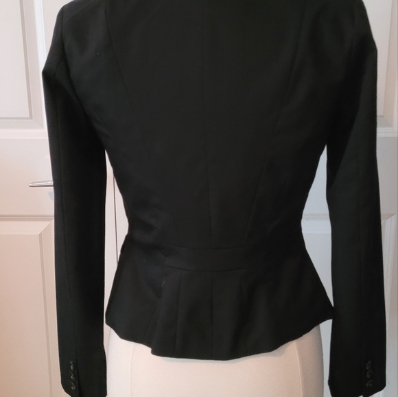 H&M Black Blazer - Picture 4 of 4